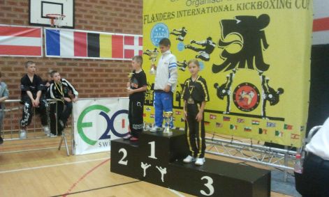 flanders_international_kickbox_cup_2012._32kg.jpg